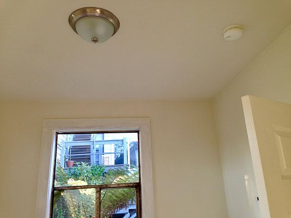 2nd image of 261A Chenery St