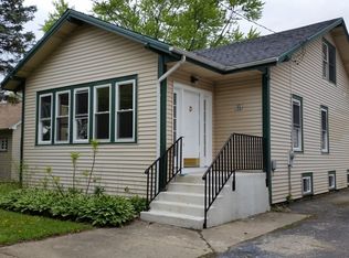 46 S Williams St, Crystal Lake, IL 60014