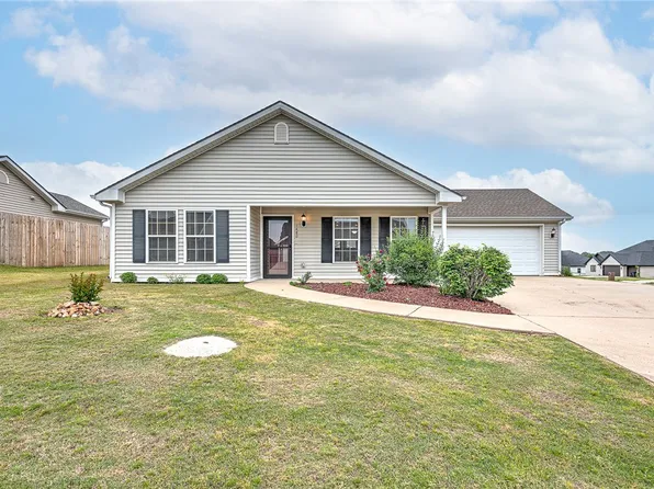 1480 Battery Dr, Prairie Grove, AR 72753