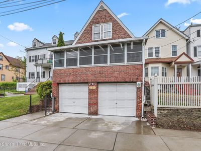 134 Saint Pauls Ave, Staten Island, NY, 10301