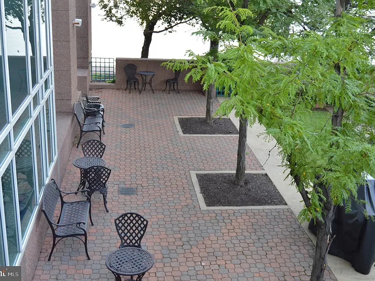 100 Harborview Dr #411 — Photo 45