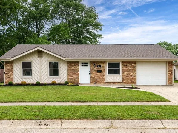 809 Bayberry Dr, New Carlisle, OH 45344