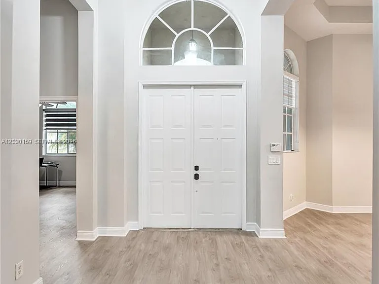 6334 SW 192nd Ave — Photo 3