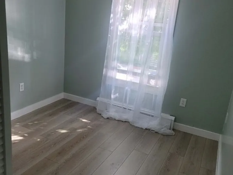 190 Dwight St — Photo 11