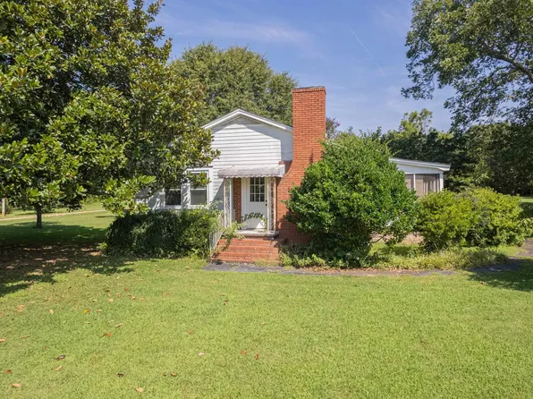 1243 Irvin Kirk Rd, Danielsville, GA 30633