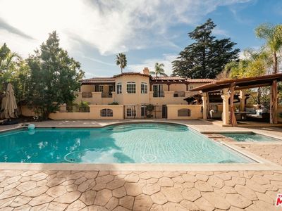 828 S Sunset Canyon Dr, Burbank, CA, 91501