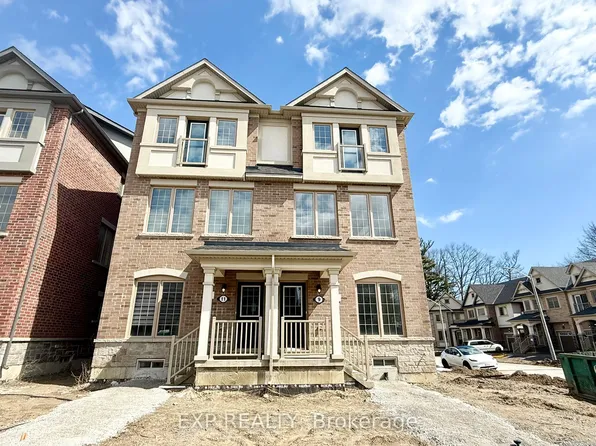11 Franklin Ave, Toronto, ON M1C 1K7