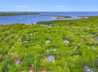 101 Privet Ln, East Hampton, NY 11937