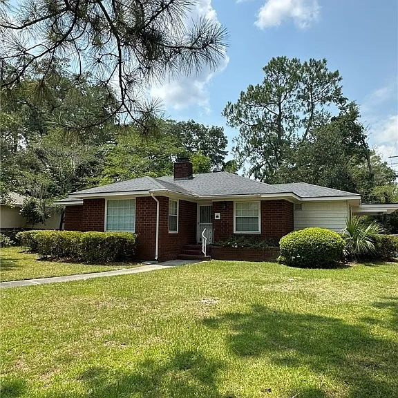 5201 Habersham St — Photo 2