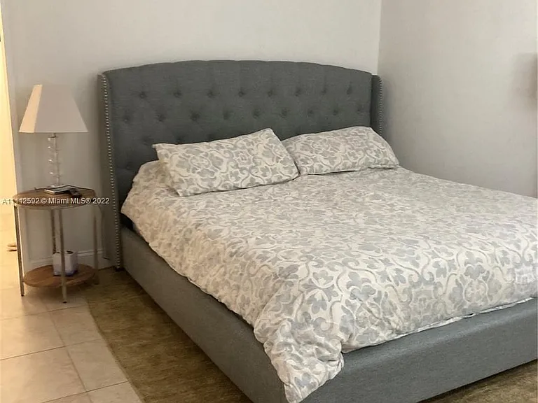 5161 Collins Ave #210 — Photo 13