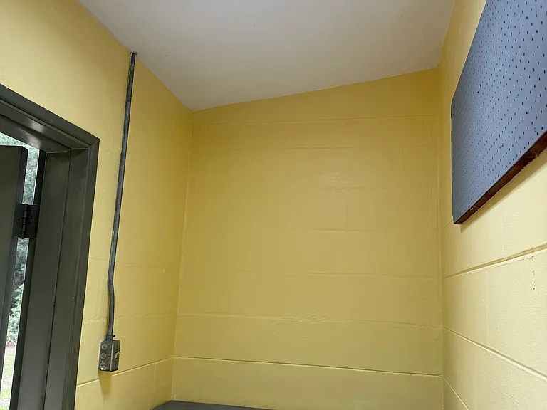 20717 SW Beach Blvd — Photo 33
