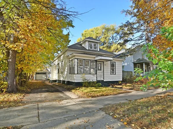 413 17th Ave N, Saint Cloud, MN 56303