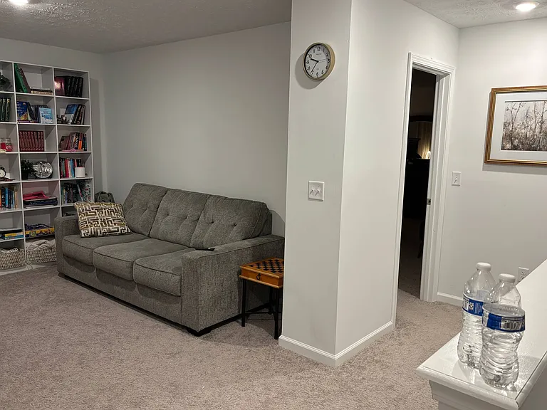 1035 Grandin Pond Dr — Photo 15