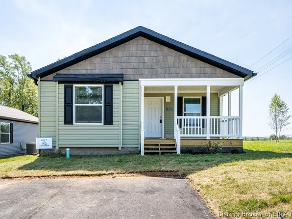 412 W Small Street, Salem, IN 47106