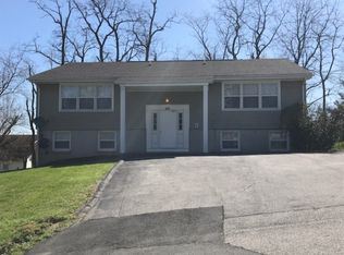 480 Underwood St APT 1, Christiansburg, VA