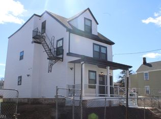 10 Bruen Ave, Irvington, NJ