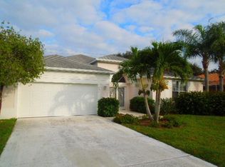 14671 Blackbird Ln, Fort Myers, FL 33919