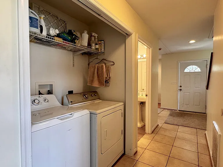 111 Montpelier St — Photo 10