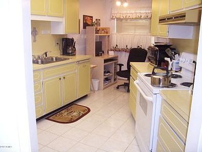 5th image of 10957 W Coggins Dr