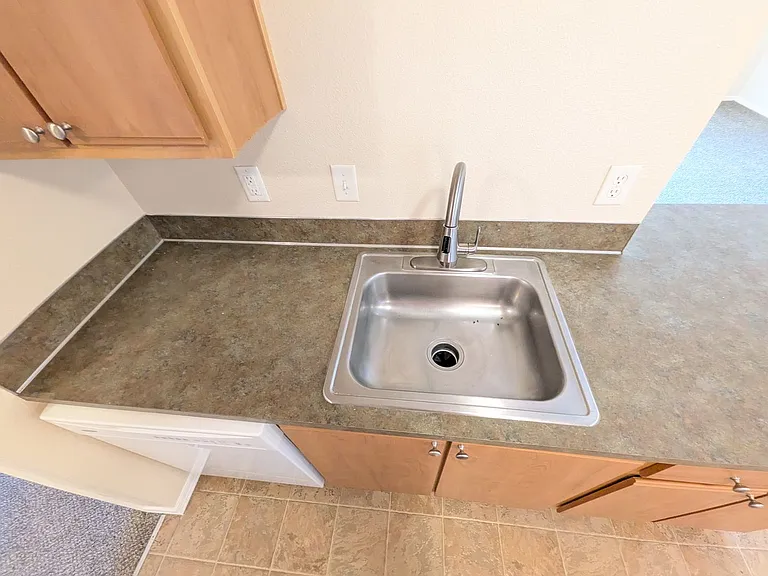 Wellesley Park Apartments — Photo 116