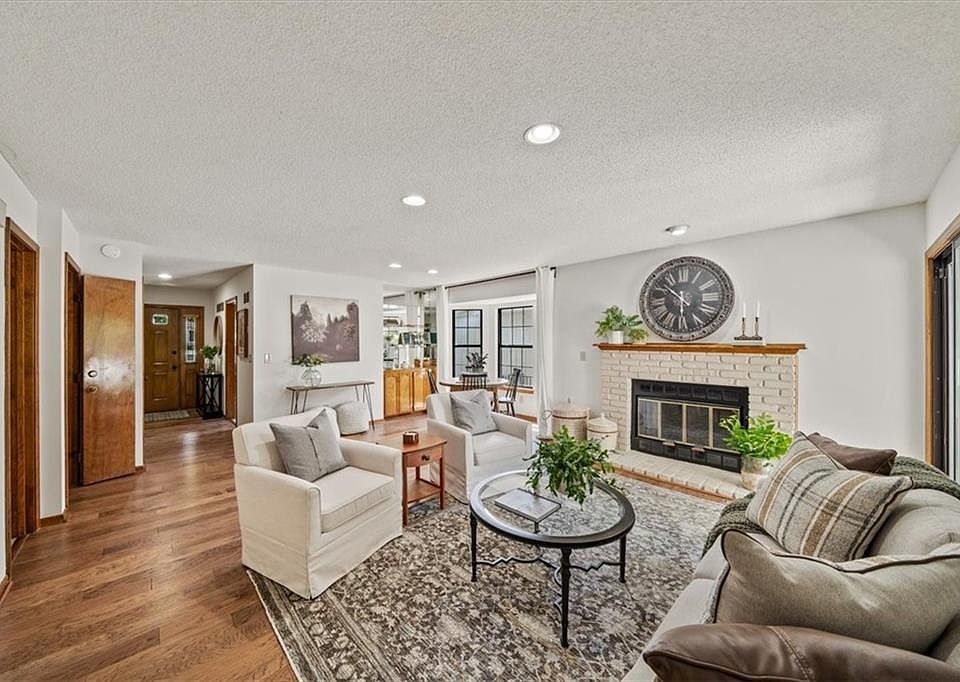 12332 W 105th Ter, Overland Park, KS 66215 | Zillow