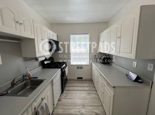 1157 Beacon St, Brookline, MA 02446