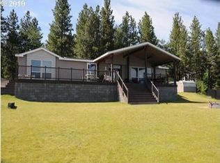 136 N Sentosa Lake Rd, Wamic, OR 97063