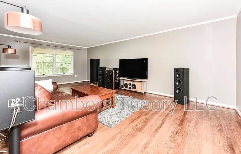 8504 Shadeway Pl — Photo 5