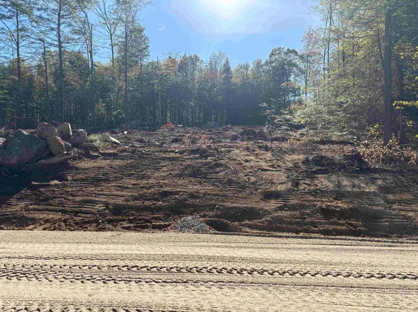 27 Sugarloaf Drive #14, Ossipee, NH 03814