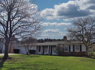 9 Black Mallard Cir, Fairport, NY 14450