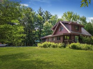 4 W Hadley Rd, Merrimac, MA 01860