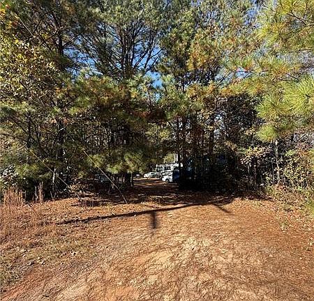 5th image of 6387 Bells Ferry Rd