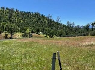 5999 Junkans Rd, Igo, CA 96047