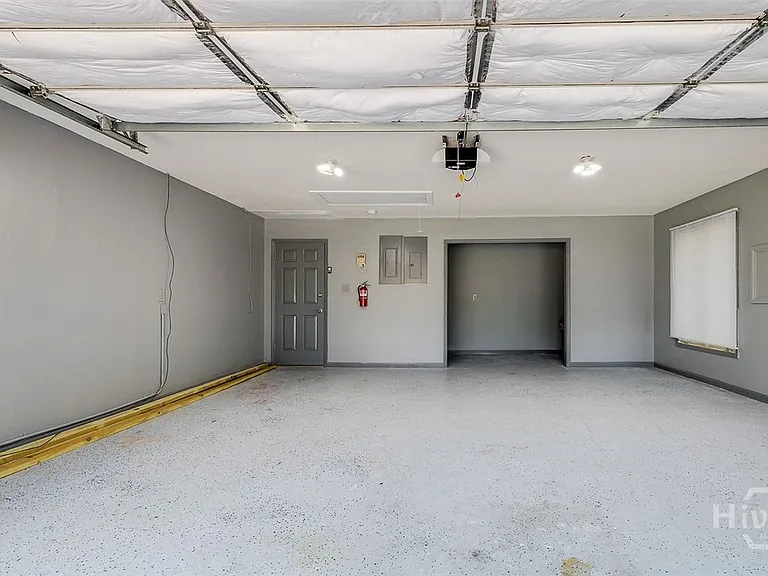14 Hemingway Dr — Photo 36