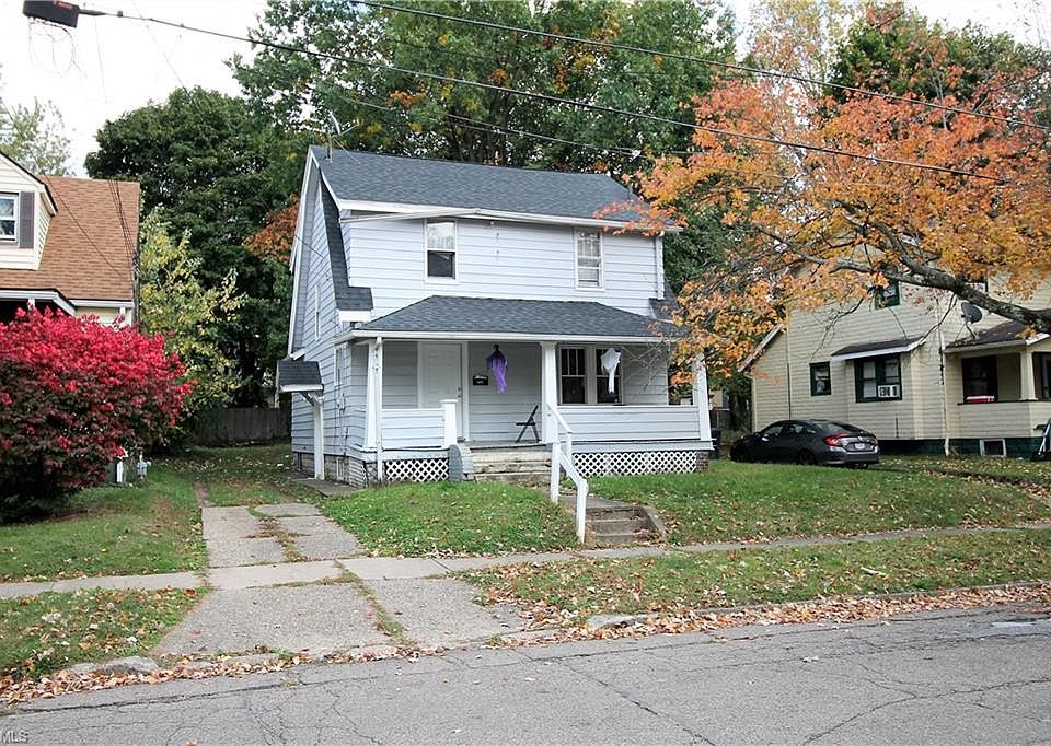 2nd image of 1375 Marcy St