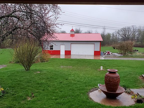5th image of 1742 Milford Ave
