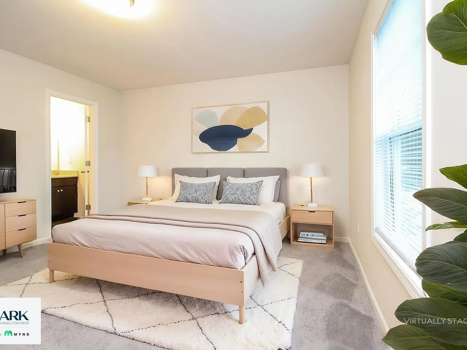3 bed, 3.5 bath, 1710 sqft, $1,849 — Photo 3
