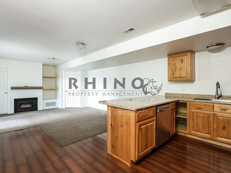 1767 Willowbrook Dr — Photo 8