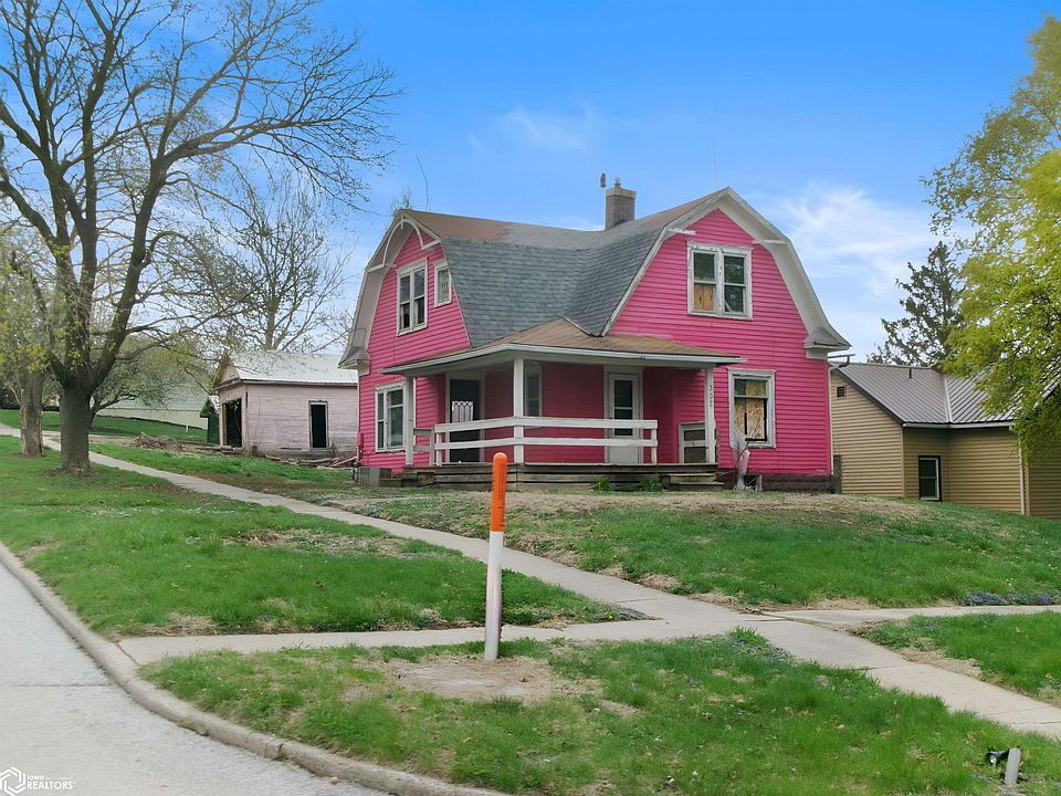 1st image of 302 1st Ave