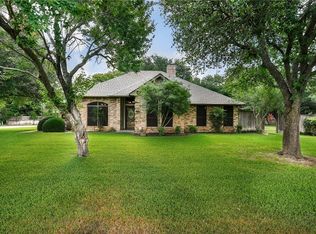 206 Timber Valley Ct, Weatherford, TX 76085