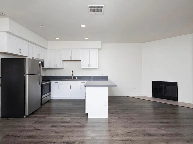 Tierrasanta Ridge — Photo 50