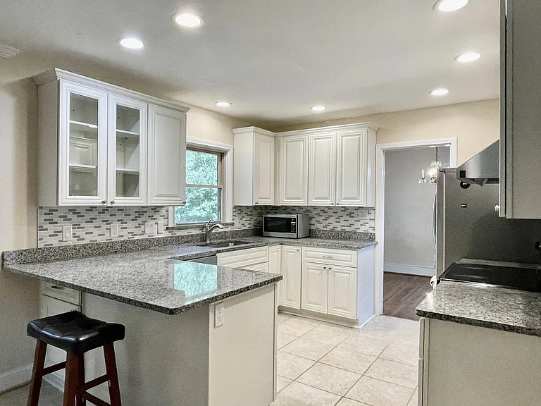 5226 Murrayhill Rd — Photo 12