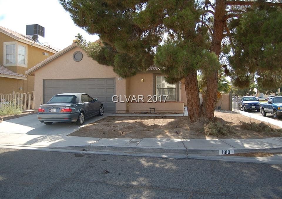 1st image of 1819 Dry Falls St