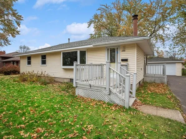 6924 Regent Ave N, Brooklyn Center, MN 55429