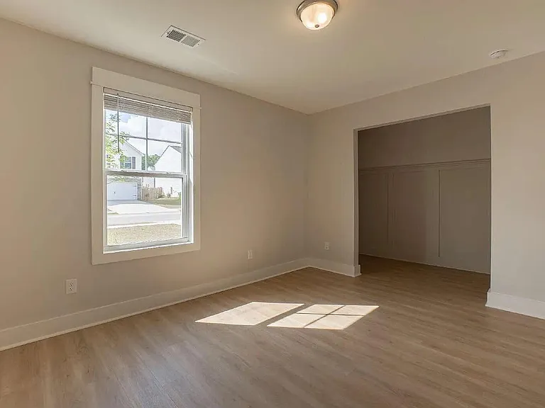 244 Savannah Wood Rd — Photo 8