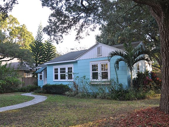 5th image of 4401 10th St N