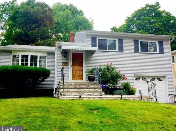 305 McLean Pl, Hillside, NJ 07205