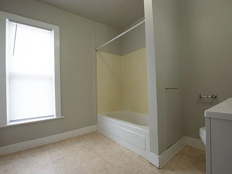207 S 17th St #1709 — Photo 12