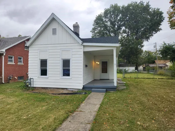 713 Ravenswood Dr, Evansville, IN 47713