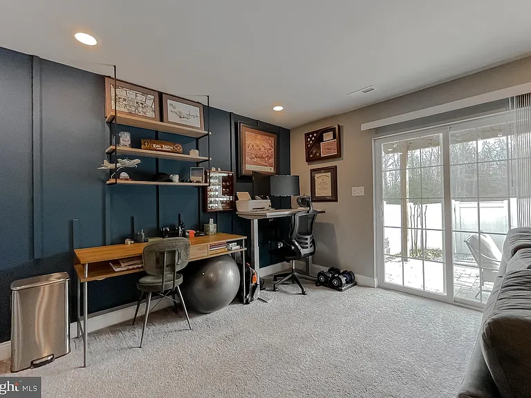 23810 Myrtle Glen Way — Photo 44